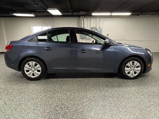 used 2013 Chevrolet Cruze car, priced at $11,795