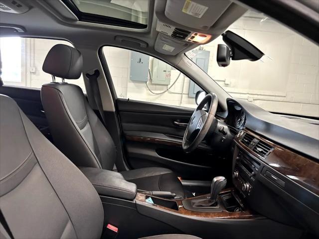 used 2009 BMW 328 car, priced at $10,995