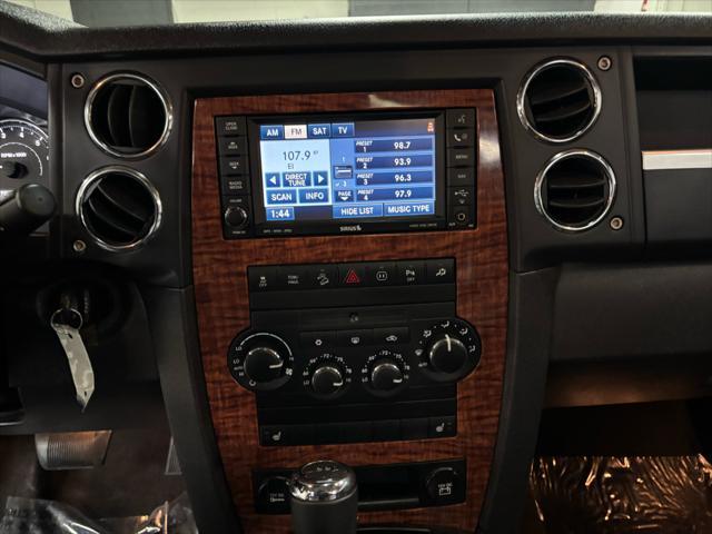 used 2010 Jeep Commander car, priced at $14,995