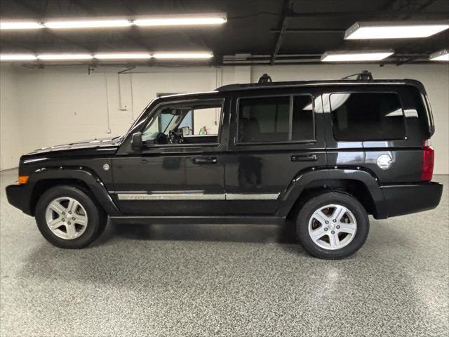 used 2010 Jeep Commander car, priced at $14,995