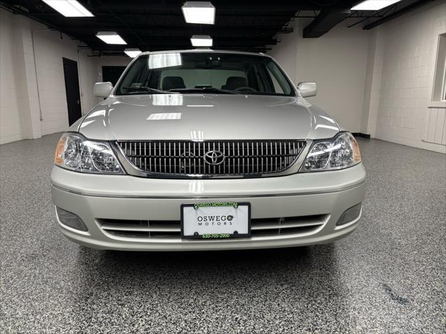 used 2001 Toyota Avalon car, priced at $10,995