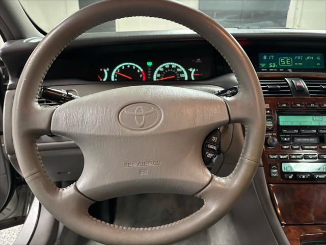 used 2001 Toyota Avalon car, priced at $10,995