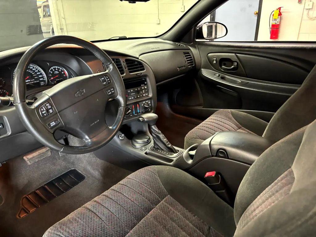 used 2002 Chevrolet Monte Carlo car, priced at $13,995