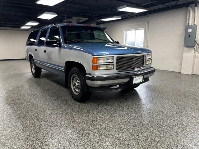 used 1995 Chevrolet Suburban car, priced at $11,295