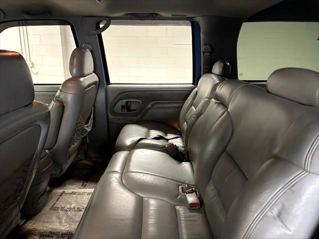 used 1995 Chevrolet Suburban car, priced at $11,295