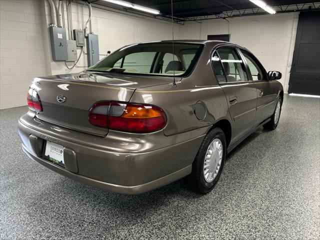 used 2001 Chevrolet Malibu car, priced at $9,995