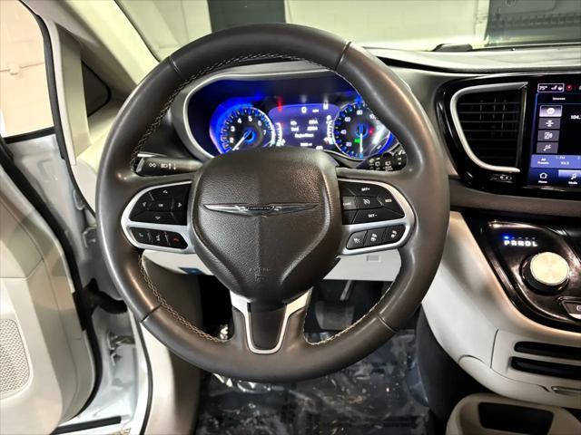 used 2022 Chrysler Pacifica car, priced at $24,995