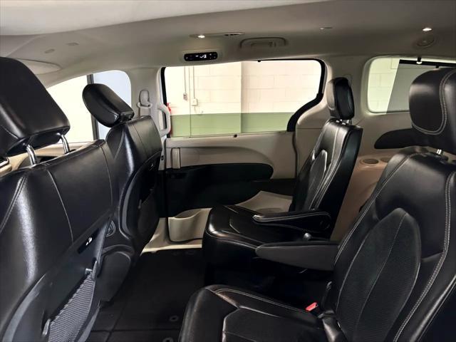 used 2022 Chrysler Pacifica car, priced at $24,995