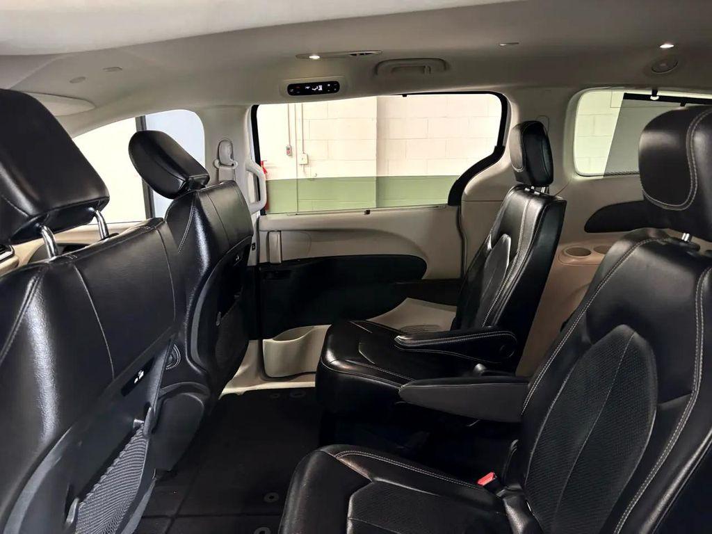 used 2022 Chrysler Pacifica car, priced at $22,500