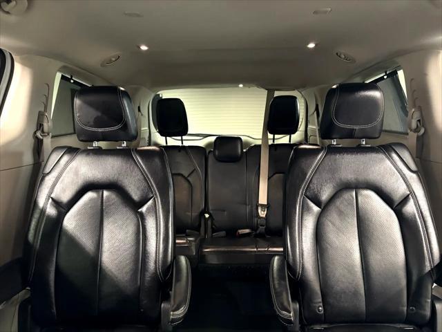 used 2022 Chrysler Pacifica car, priced at $24,995