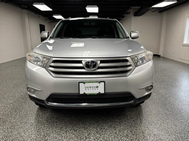 used 2013 Toyota Highlander car, priced at $18,795