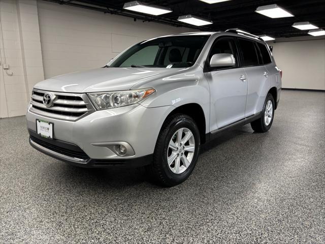 used 2013 Toyota Highlander car, priced at $18,795