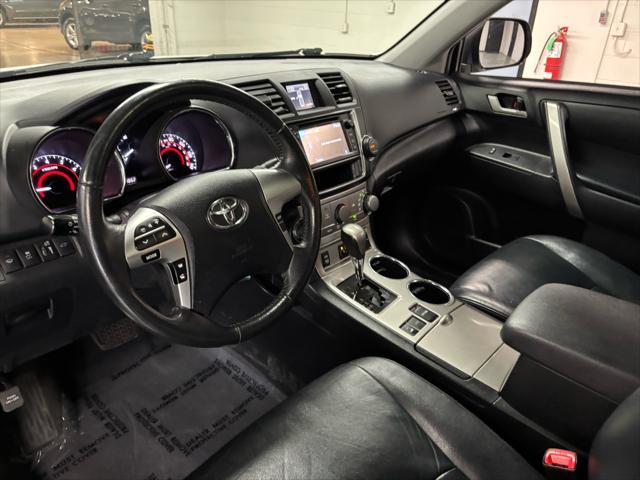 used 2013 Toyota Highlander car, priced at $18,795