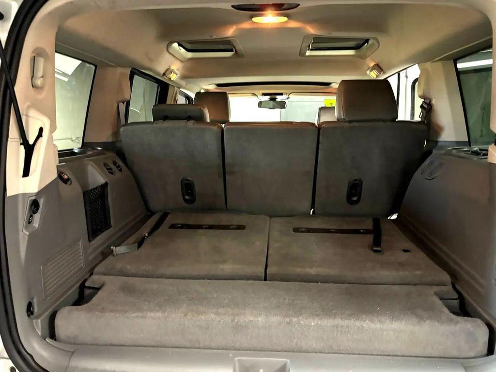 used 2007 Jeep Commander car, priced at $8,995