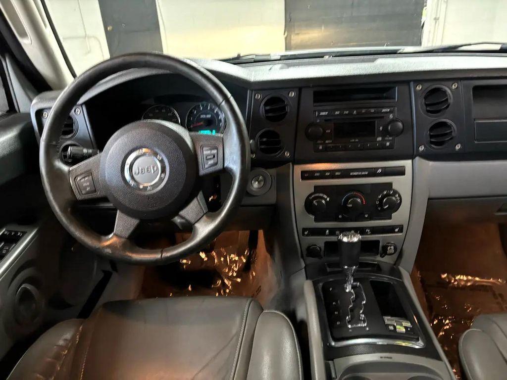 used 2007 Jeep Commander car, priced at $8,995