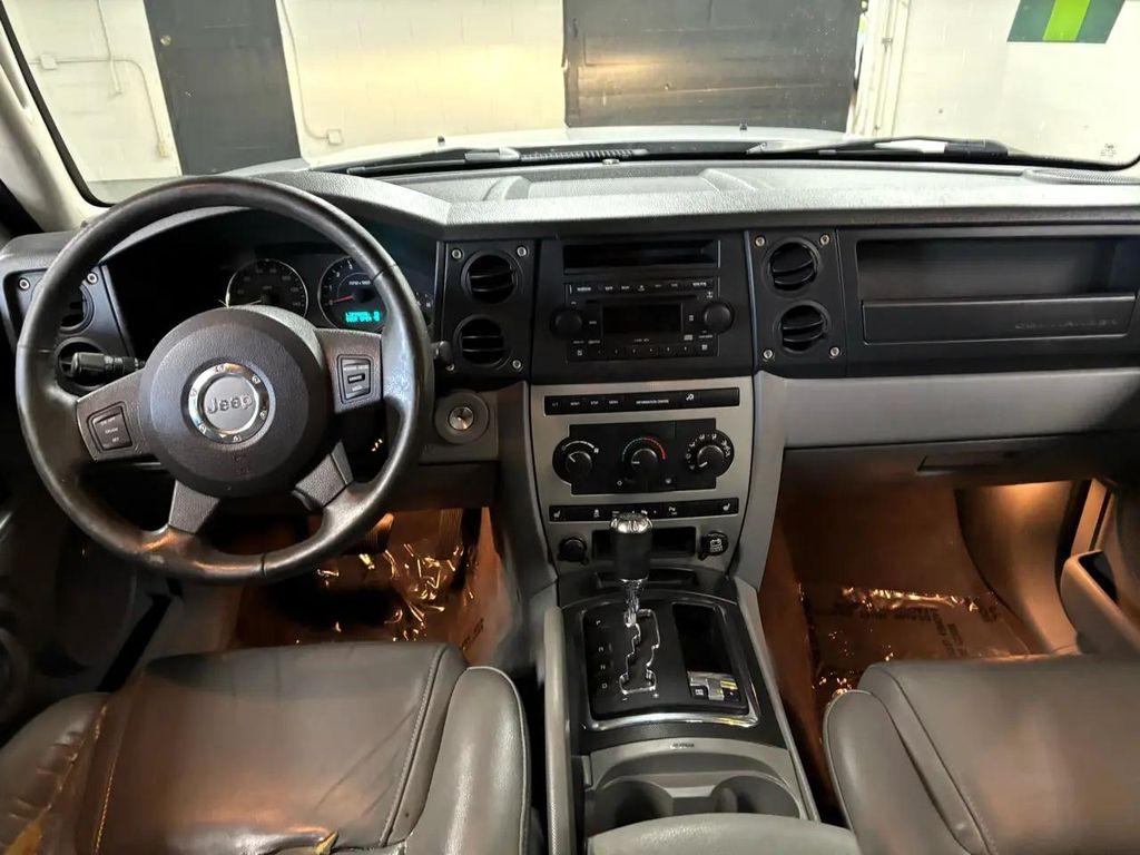 used 2007 Jeep Commander car, priced at $8,995