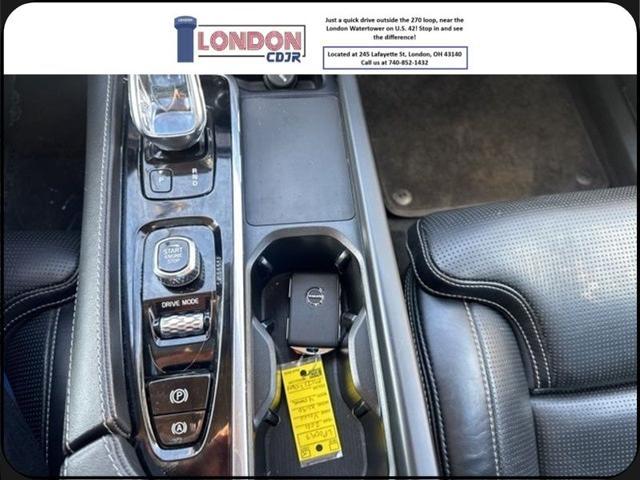 used 2021 Volvo XC90 Recharge Plug-In Hybrid car, priced at $28,330