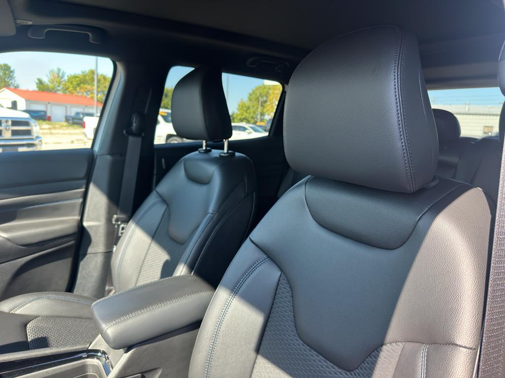 new 2025 Jeep Compass car, priced at $38,110