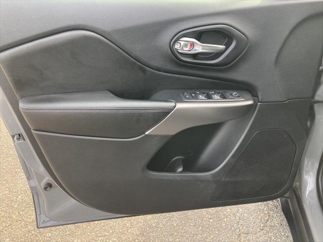 used 2019 Jeep Cherokee car, priced at $16,900