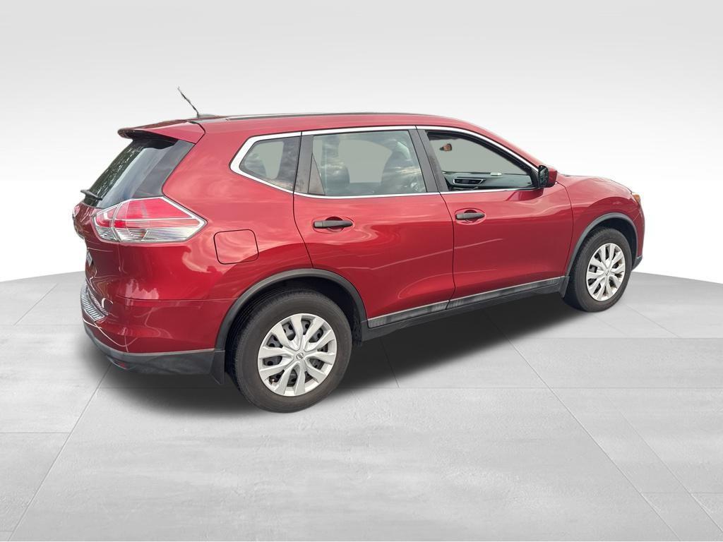 used 2016 Nissan Rogue car