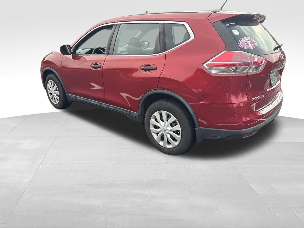 used 2016 Nissan Rogue car