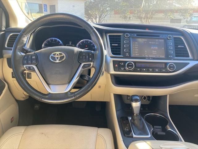 used 2015 Toyota Highlander car, priced at $18,987