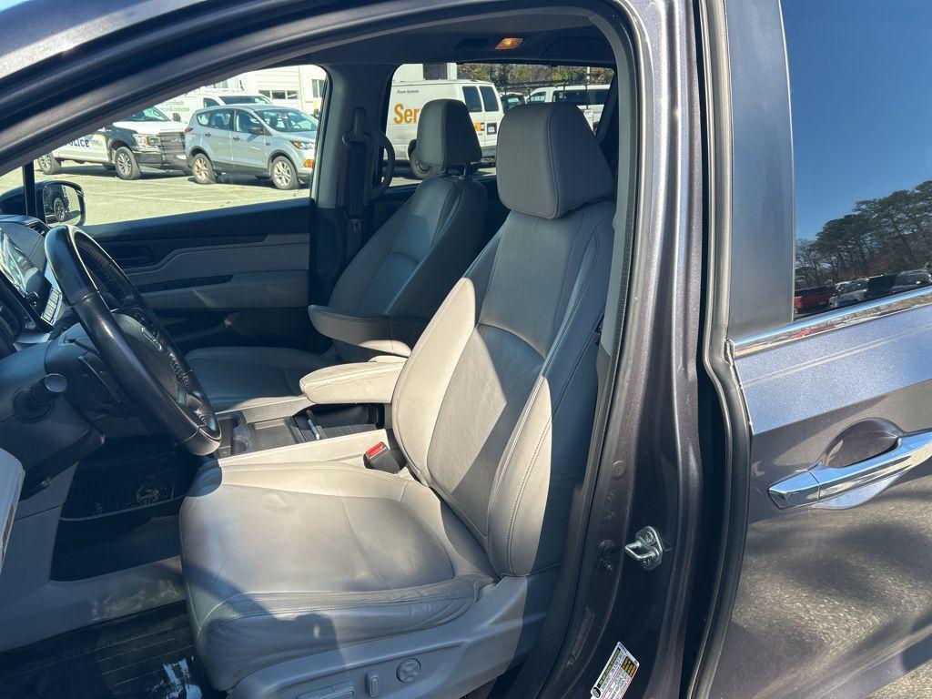 used 2018 Honda Odyssey car, priced at $23,333
