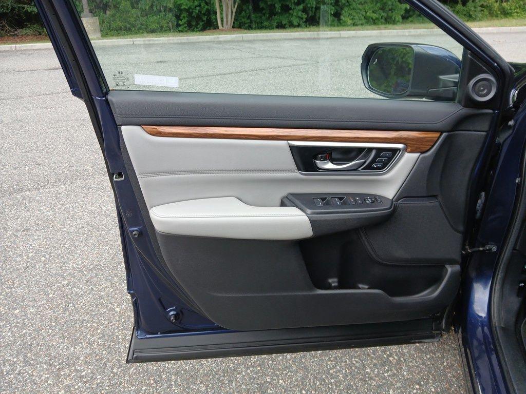 used 2021 Honda CR-V Hybrid car, priced at $25,620