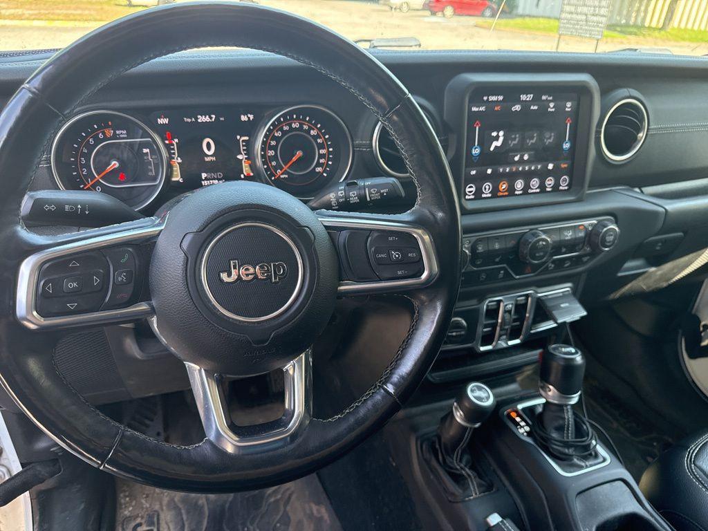 used 2018 Jeep Wrangler Unlimited car, priced at $20,100