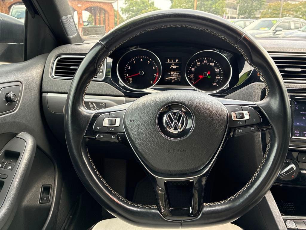 used 2016 Volkswagen Jetta car, priced at $8,142
