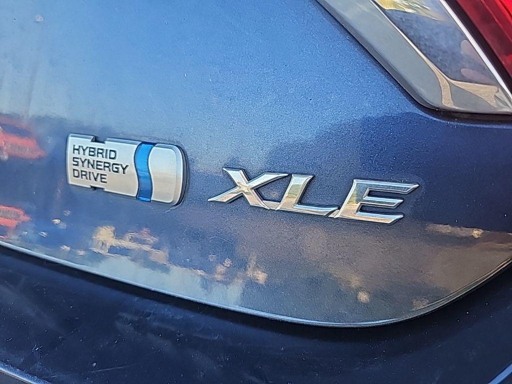 used 2015 Toyota Camry Hybrid car, priced at $10,927