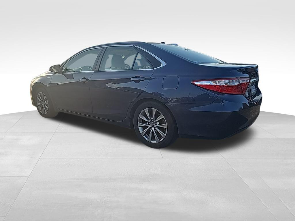 used 2015 Toyota Camry Hybrid car, priced at $10,927