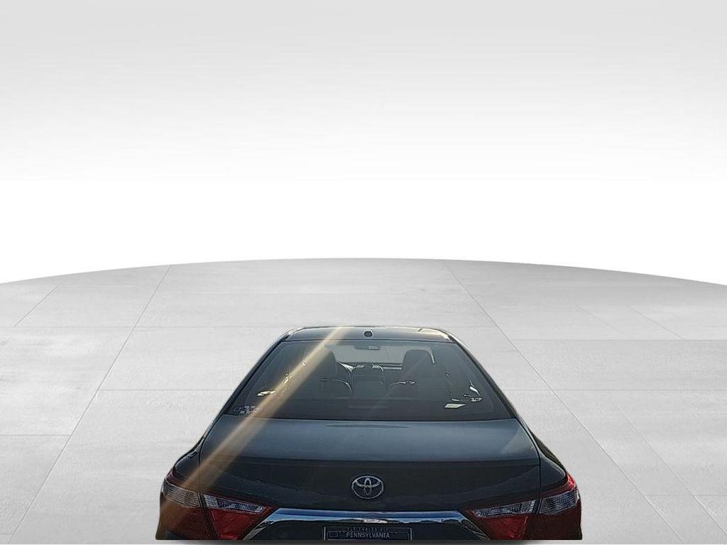 used 2015 Toyota Camry Hybrid car, priced at $10,927