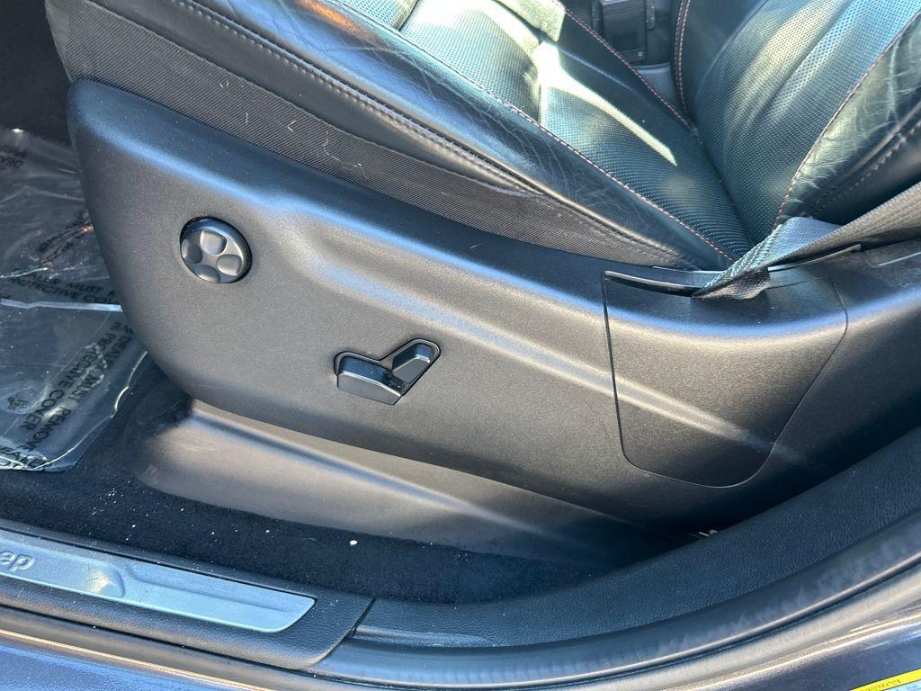 used 2016 Jeep Grand Cherokee car, priced at $9,728