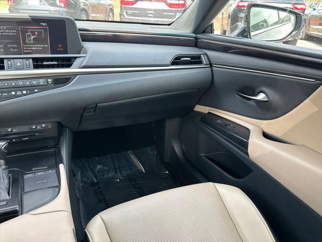 used 2021 Lexus ES 350 car, priced at $29,878