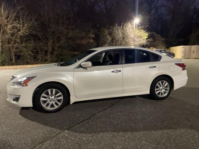 used 2015 Nissan Altima car, priced at $14,075