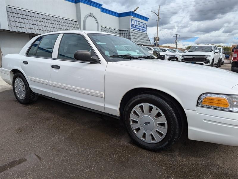 used 2010 Ford Crown Victoria car, priced at $10,795