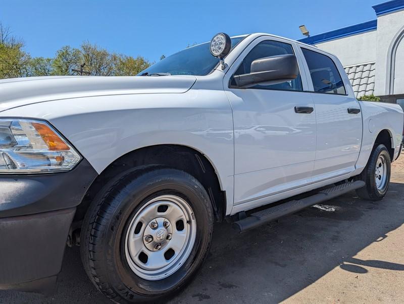 used 2019 Ram 1500 Classic car, priced at $22,995