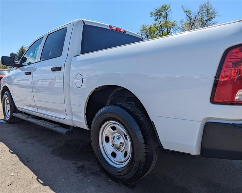 used 2019 Ram 1500 Classic car, priced at $22,995