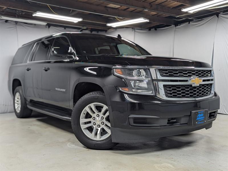 used 2020 Chevrolet Suburban car, priced at $27,995