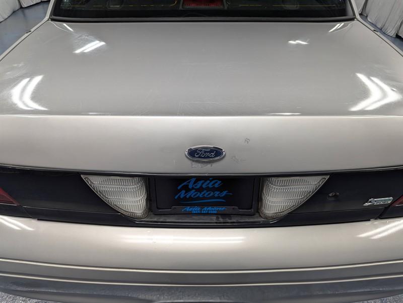 used 2011 Ford Crown Victoria car, priced at $9,995