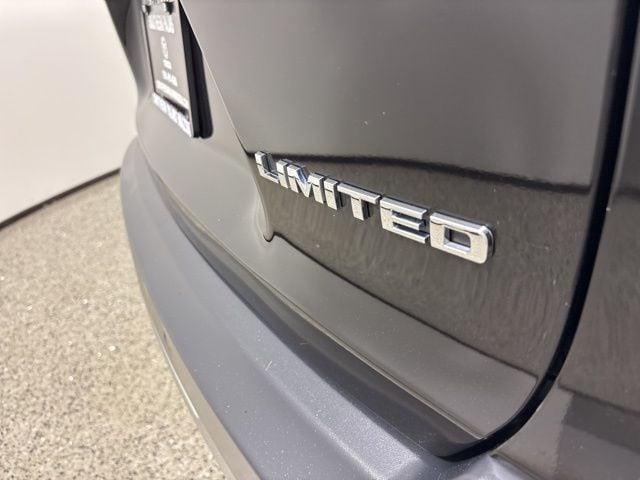 used 2020 Jeep Cherokee car, priced at $17,082