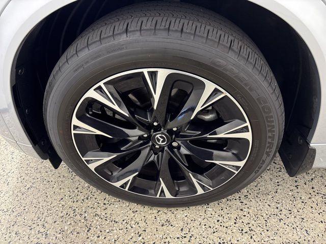 used 2025 Mazda CX-90 car, priced at $45,423