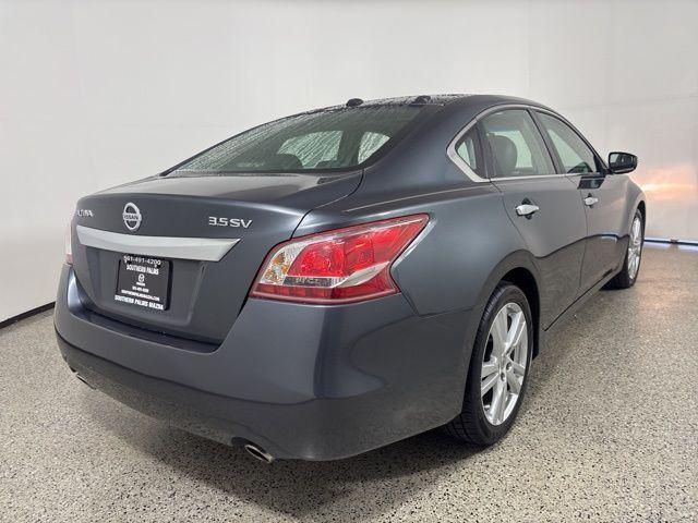 used 2013 Nissan Altima car, priced at $12,280