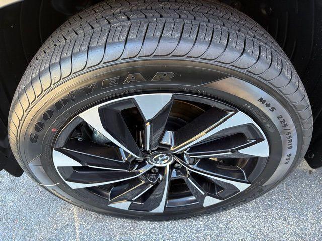 new 2025 Mazda CX-50 Hybrid car, priced at $40,951