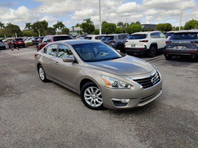 used 2013 Nissan Altima car, priced at $6,287