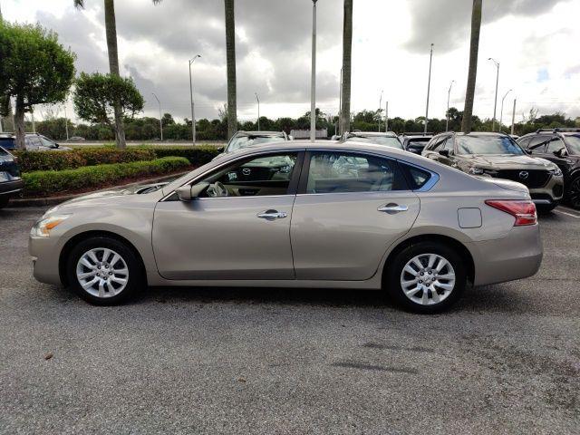 used 2013 Nissan Altima car, priced at $6,287