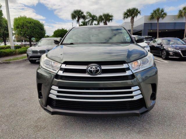 used 2019 Toyota Highlander car, priced at $21,606