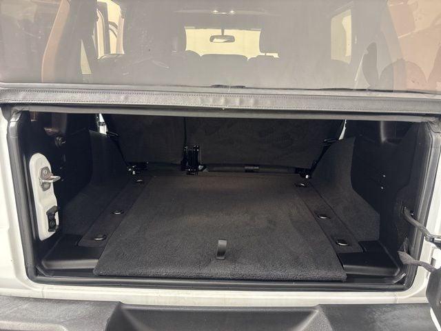used 2022 Jeep Wrangler Unlimited car, priced at $28,162