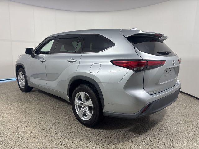 used 2021 Toyota Highlander car, priced at $25,192